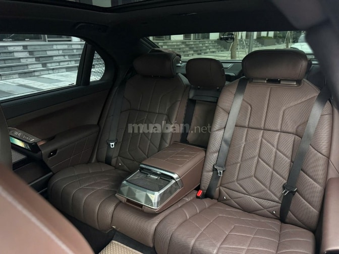BÁN XE BMW 735i MSPORT, SERI 7 G70, SX 2023, NHẬP KHẦU ĐỨC
