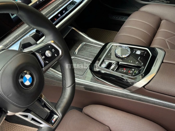 BÁN XE BMW 735i MSPORT, SERI 7 G70, SX 2023, NHẬP KHẦU ĐỨC
