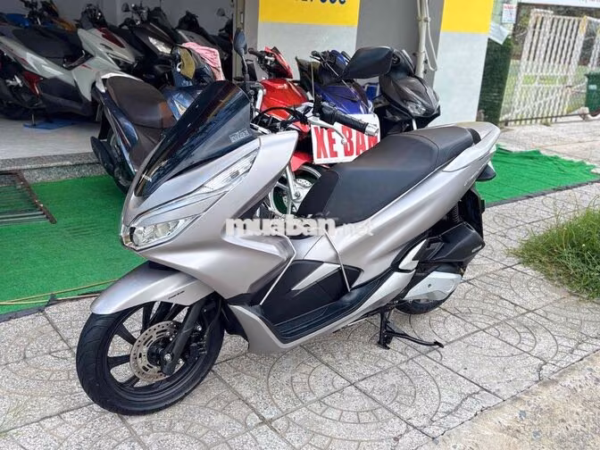 Honda PCX 150 2018 Bạc siêu lướt odo chuẩn 6200km