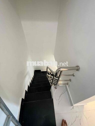 Nhà 2 tầng PHƯỚC KIỂN có sổ hồng