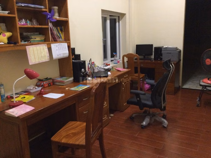 Cho Thuê Kho Xưởng và Văn Phòng Cty