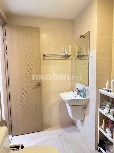 Saigonres plaza Nguyễn Xí, giá thuê 15,5tr/th 3PN, 2WC, 81m2 đầy đủ nộ
