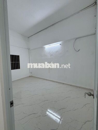 Cho Thuê Căn Hộ 614 Điện Biên Phủ (Quận 10) - 80m², , Giá 7 Tr/Tháng