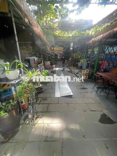 CHO THUÊ NHÀ SÂN VƯỜN 3 TẦNG MT CHẾ LAN VIÊN