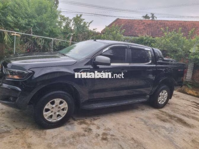 Ford Ranger XLS std Đen 98.484 km