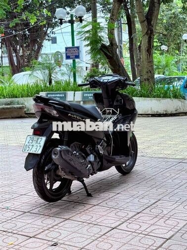 Honda Air Blade 125 4Val 2023 Đen Special 29K2