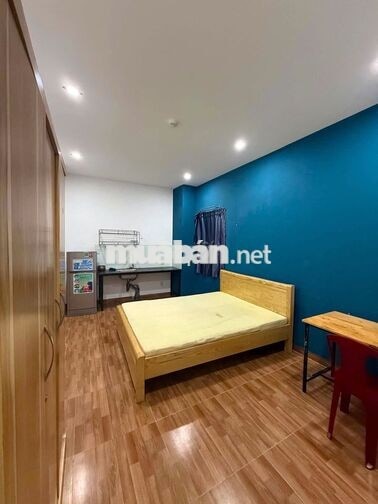 Cho thuê phòng 25m2 full nội thất, gần FPT