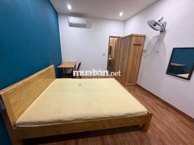 Cho thuê phòng 25m2 full nội thất, gần FPT