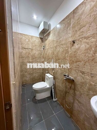 Cho thuê phòng 25m2 full nội thất, gần FPT