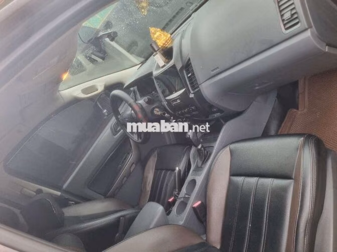 Ford Ranger XLS std Đen 98.484 km