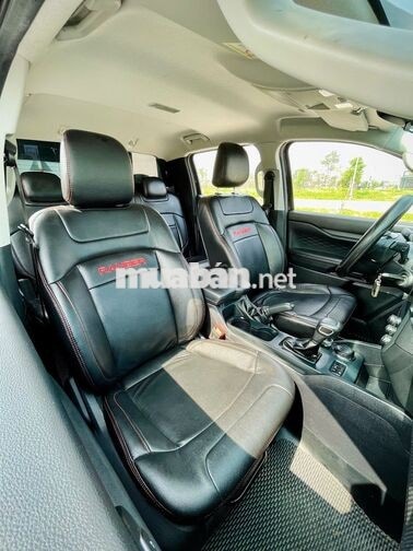 Ford Ranger 2022 Tự động Đen 605