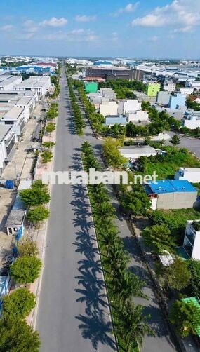 KẸT TIỀN BÁN NHANH LÔ 5x26m VỈA HÈ 8M ĐỐI DIỆN BÌNH CHÁNH GIÁ 2tỷ080