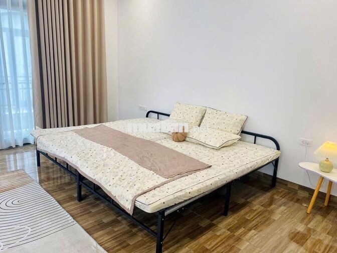Cho thuê nhà góc Chà Là HT2T sát công viên – 2 tầng – 9tr/tháng