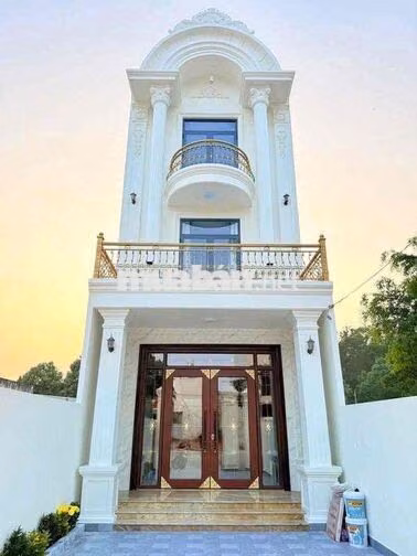 ❌Siêu Phẩm Hoàng Gia LuXuRy Phiên Bản Giới Hạn Ngay Trung Tâm Thành Ph