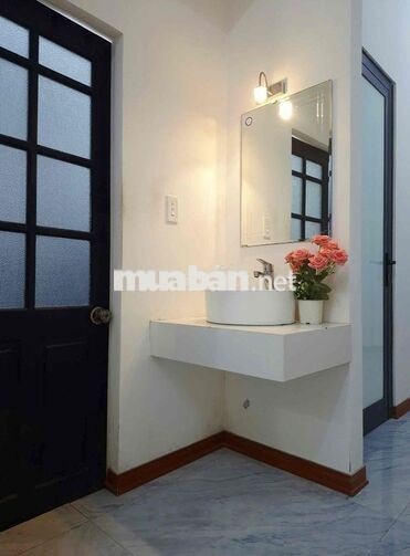 CHO THUÊ NHÀ 2 TẦNG MẶT TIỀN TRẦN HUẤN