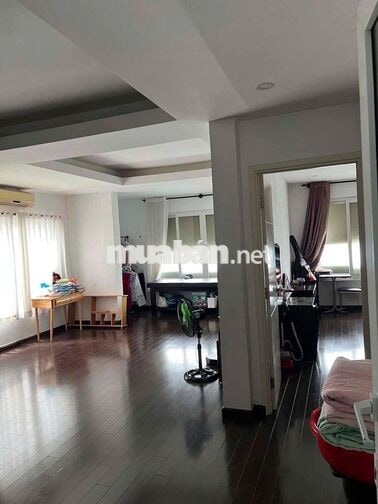 CHO THUÊ HUỲNH VĂN BÁNH, PHÚ NHUẬN - 7x11m - 5 TẦNG - GIÁ: 59 TRIỆU