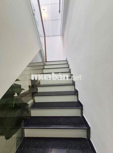 CHO THUÊ NHÀ 2 TẦNG MẶT TIỀN TRẦN HUẤN