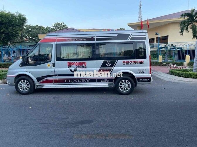 Ford Transit 2016 16 chỗ Bạc 190k km