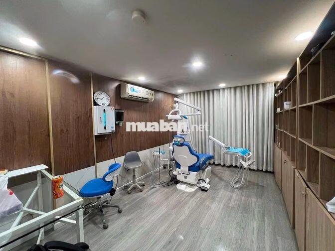 CHO THUÊ HUỲNH VĂN BÁNH, PHÚ NHUẬN - 7x11m - 5 TẦNG - GIÁ: 59 TRIỆU