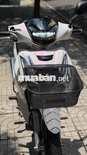 Honda Future Led 2023 Trắng, Đỏ 17.000km