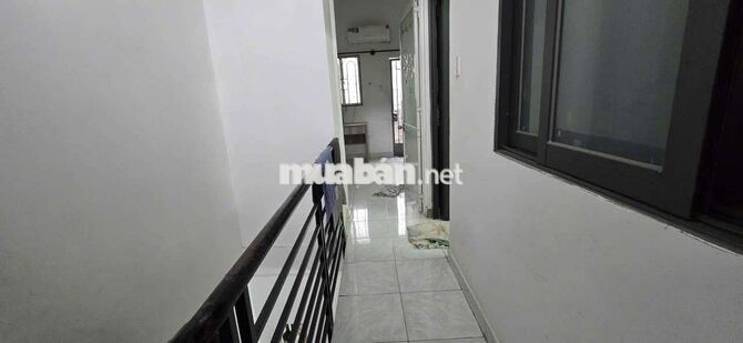 nhà cho thuê hẻm 253 trần xuân soạn  full nội thất , 1 lầu 2pn 2wc