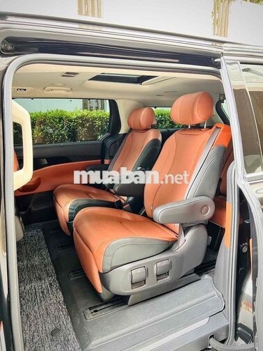 Kia Carnival 2.2D Signature 2025 7 chỗ Đen