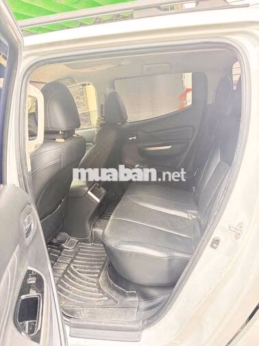 Mitsubishi Triton 2021 Premium 46.000 km Trắng