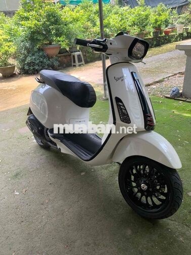 Piaggio Vespa Sprint Trắng