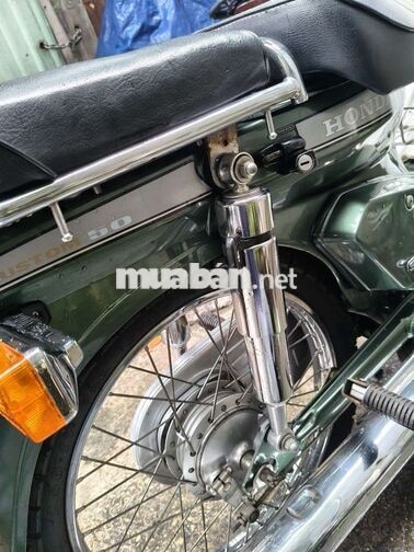 Honda Super Cub 50 Cổ điển Xanh lá