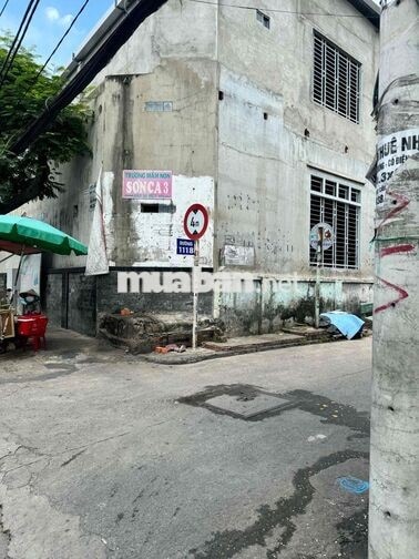 nhà vị trí đẹp có sổ hoàn công gần chợ, các trường mầm non. cấp 1,2,3