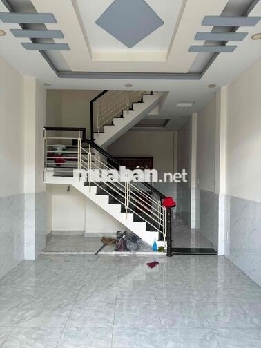 nhà vị trí đẹp có sổ hoàn công gần chợ, các trường mầm non. cấp 1,2,3