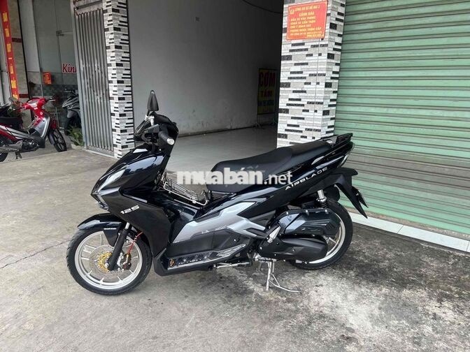 Honda Air Blade 4val 2025 Đen kiểng bán trả góp