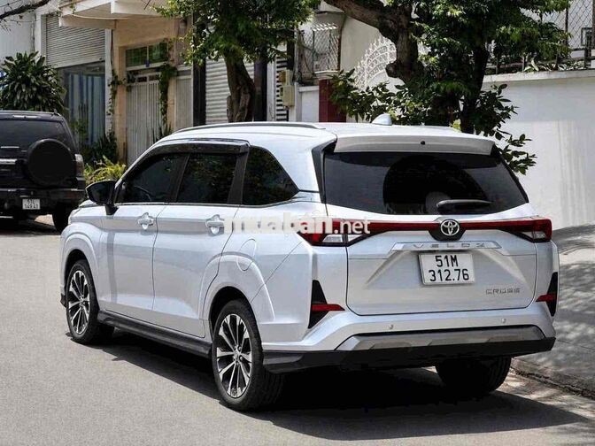 Toyota Veloz TOP 2024 Xám - NT Đen . Xe Như Mới