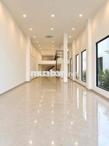 🔥 CHO THUÊ GÓC 2 MẶT TIỀN 530 LÊ VĂN SỸ – Q3 TRỆT 3 LẦU NỞ HẬU 6M -