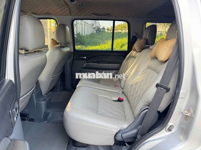Ford Everest 2014 Số sàn Bạc