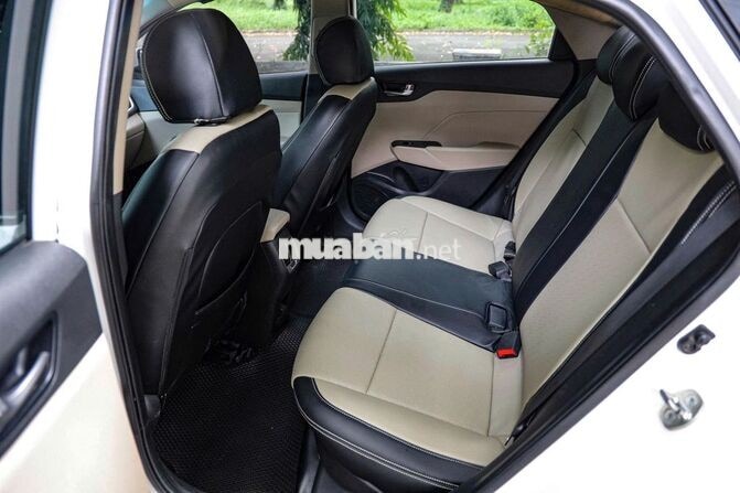 Hyundai Accent 2023 Tự động Trắng 5 chỗ