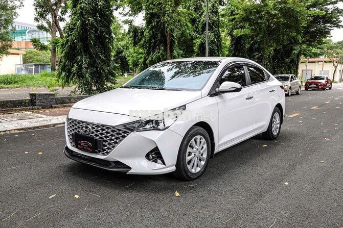 Hyundai Accent 2023 Tự động Trắng 5 chỗ