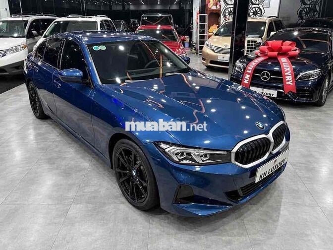 BMW 320i Sport Line Model 2024 Xanh 40.000km