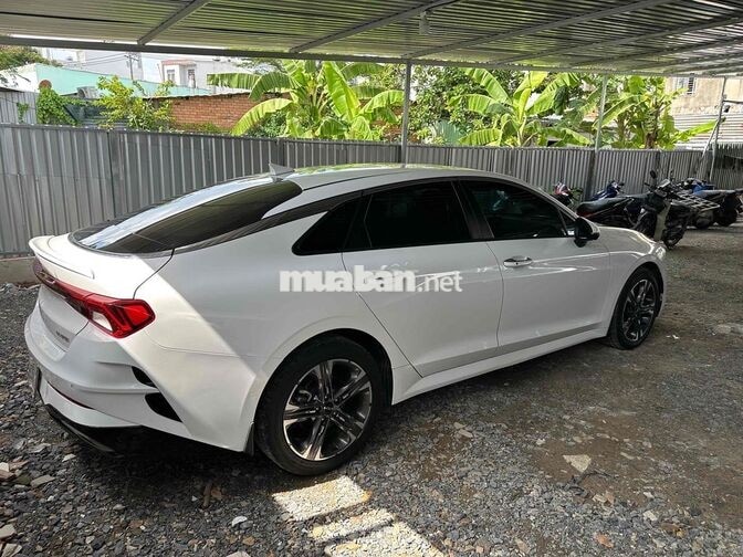 KIA K5 LUXURY 2022 lăn bánh 12/2023 được 34.000km