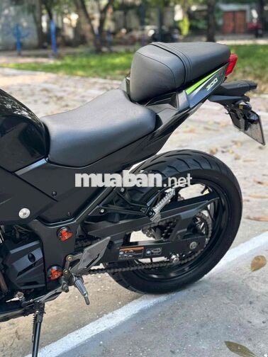 Kawasaki Z300 ABS 2017 Đen 30000 KM Biển SG 9 chủ