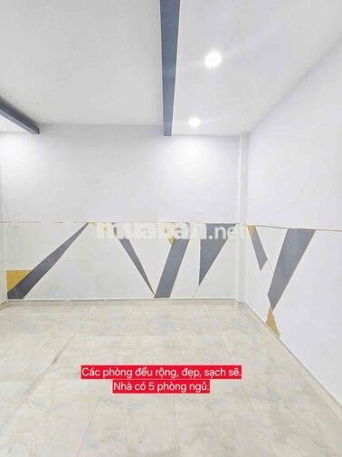 Cho Thuê Nhà DT 4x25m 1Trệt 2Lầu 5Pn 3Wc MT TL19 Ngay Chợ Cầu Đồng