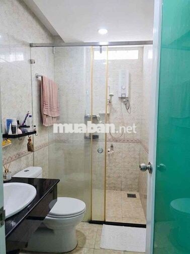 Cho Thuê Nhà DT 4x25m 1Trệt 2Lầu 5Pn 3Wc MT TL19 Ngay Chợ Cầu Đồng