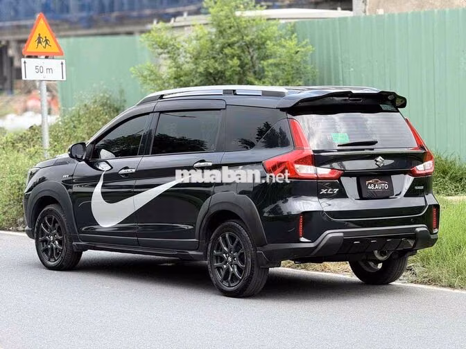 Suzuki XL7 Hybrid 2025 Đen