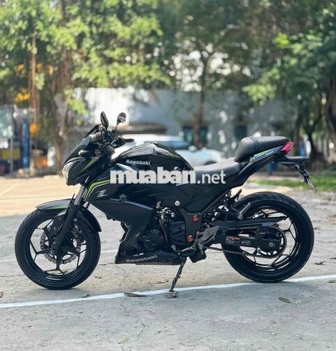 Kawasaki Z300 ABS 2017 Đen 30000 KM Biển SG 9 chủ