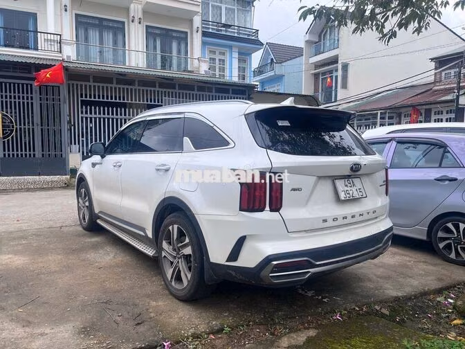 Kia Sorento Signature 2021 Dầu 10 vạn Trắng