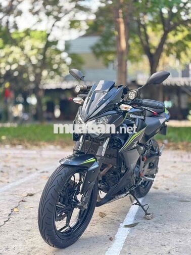 Kawasaki Z300 ABS 2017 Đen 30000 KM Biển SG 9 chủ