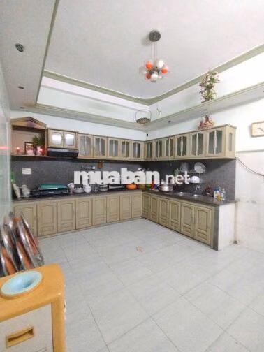 Cho thuê nhà 3 Tầng đường Trương Định cách bãi tắm Mân Thái chỉ 200m