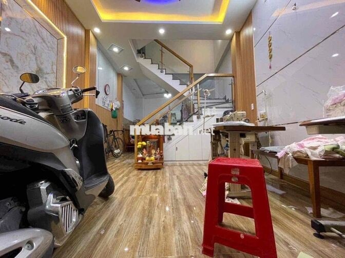 NHÀ 4 TẦNG - HXH - HUỲNH THỊ HAI Q12 - 4.5TỶ TL