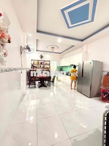 NHÀ ĐẸP – XÂY KIÊN CỐ – VỊ TRÍ ĐẸP TTT 15 🔥nhà 5,3x24m, 1 trệt 1