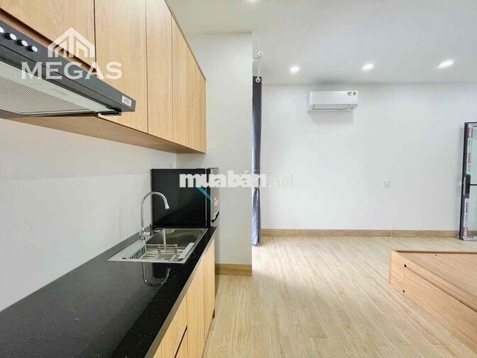 STUDIO FULL NỘI THẤT - CÓ THANG MÁY TIỆN ĐI ĐH Y DƯỢC, ĐH MỞ